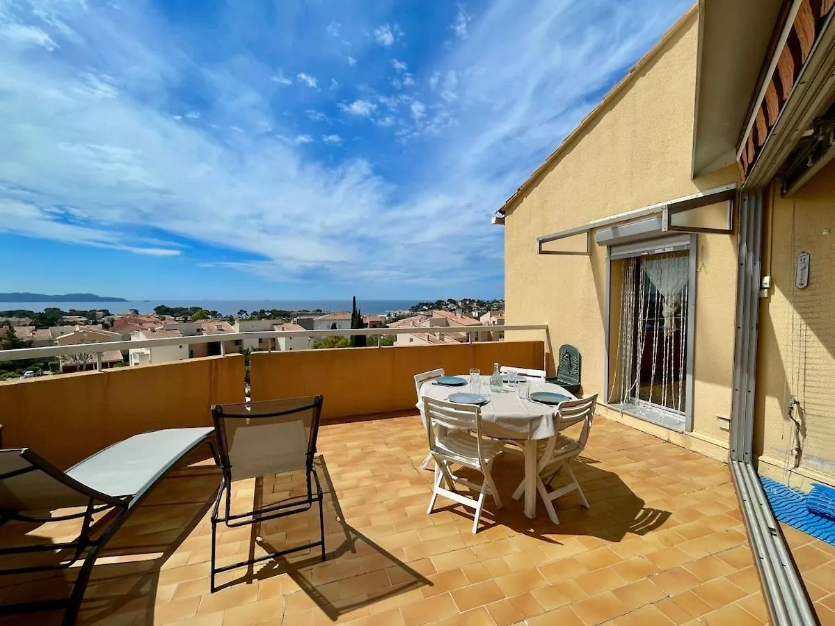Terrasse Vue Mer - Piscine - Residence Calme Carqueiranne